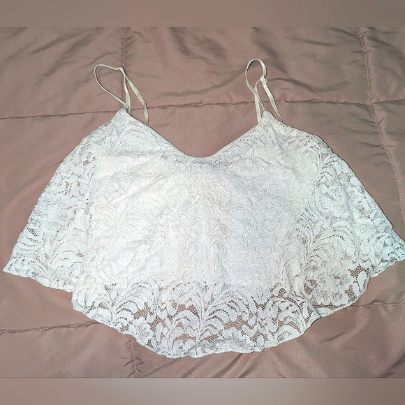 Lace Crop Top! - Picture 1 of 4